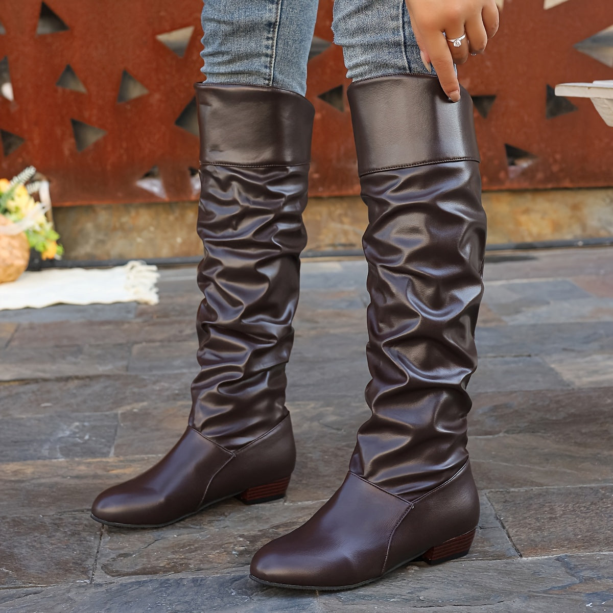 Modische Damen Stiefel mit kniehohem Schnitt und modernem Schlauchdesign - 9 - Annoboutique
