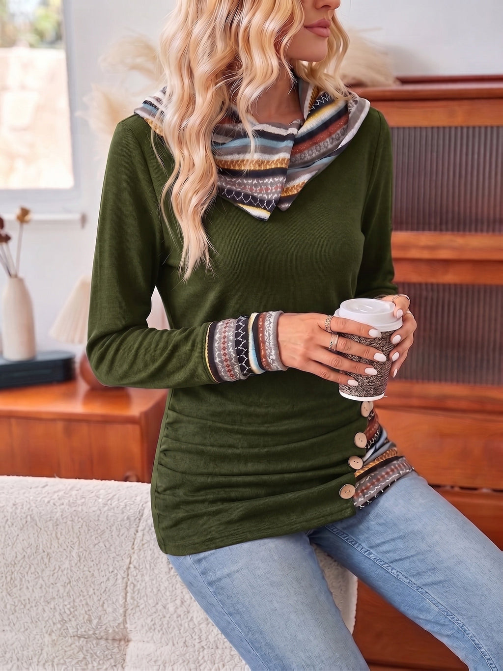 Damen Pullover mit Kapuze und knöpfbarem Design, schwarz - 12 - Annoboutique