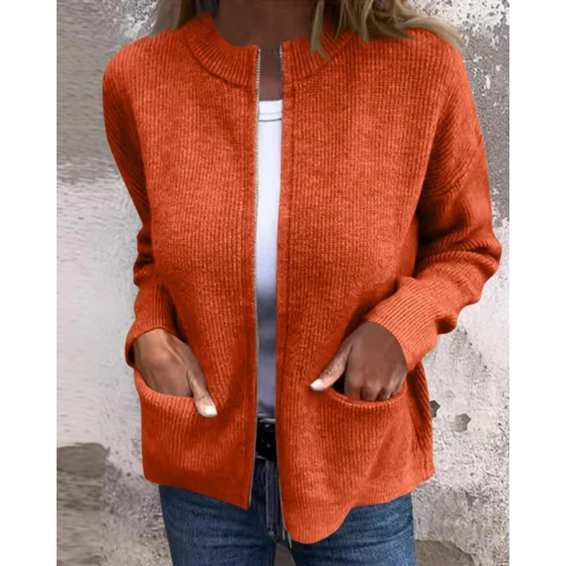 Cardigan Damen mit Stehkragen und praktischen Taschen für einen entspannten Look - 5 - Annoboutique