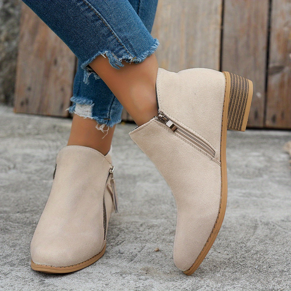 Modische Damen Ankle Boots mit seitlichem Reißverschluss und bequemem Blockabsatz - 2 - Annoboutique