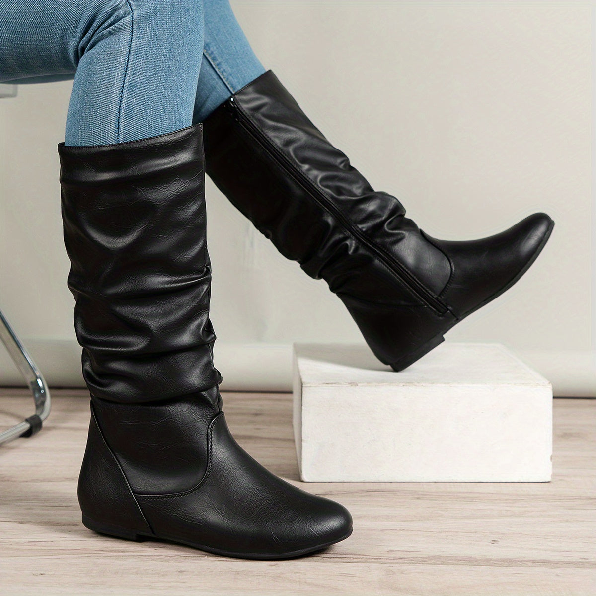 Damen Stiefel mit Slouch-Schnitt und praktischem Reißverschluss - 7 - Annoboutique