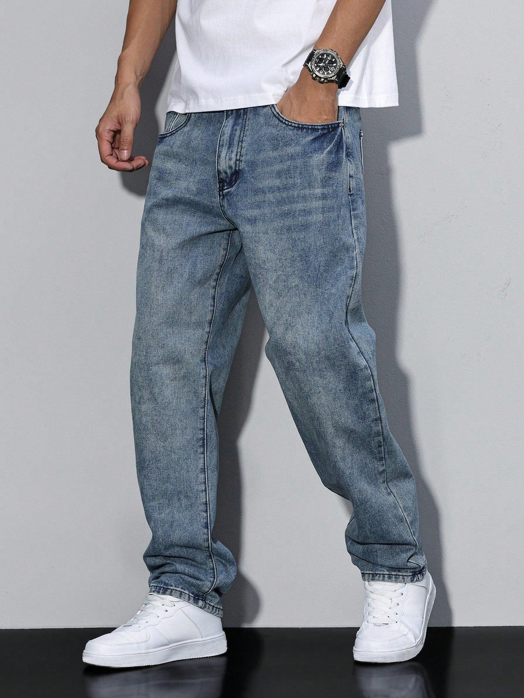 Herren Jeans Relaxed Fit mit klassischer Taille und funktionalen Taschen - 2 - Annoboutique