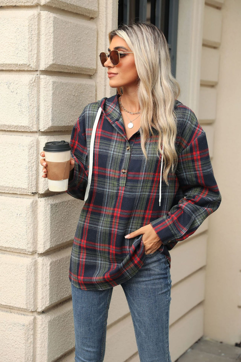 Damen Hoodie mit Lockerem Schnitt und Knopfverschluss - 5 - Annoboutique