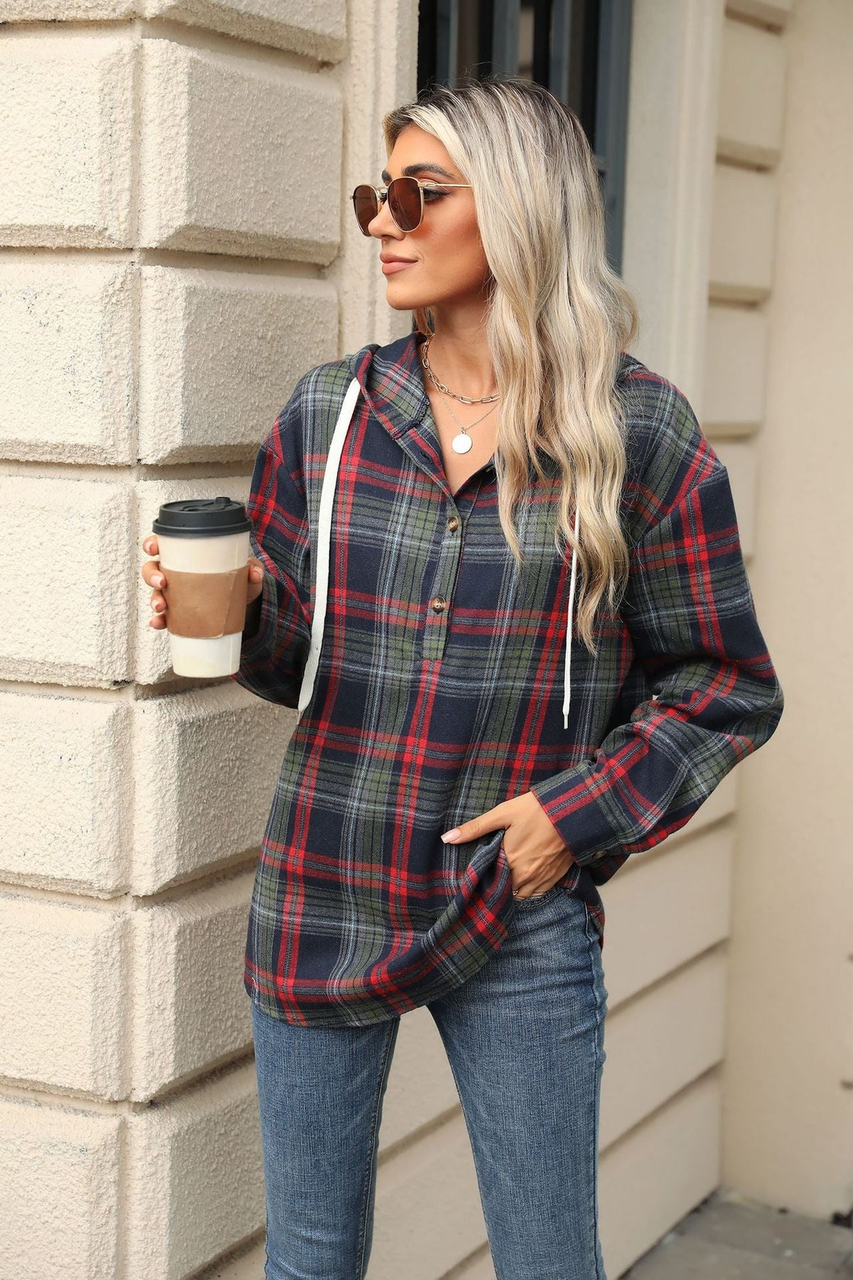 Damen Hoodie mit Lockerem Schnitt und Knopfverschluss - 5 - Annoboutique