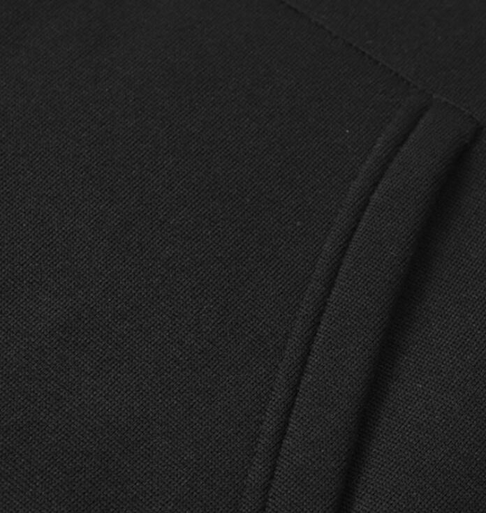 Lässiger Herren Hoodie mit praktischer Kängurutasche - 4 - Annoboutique