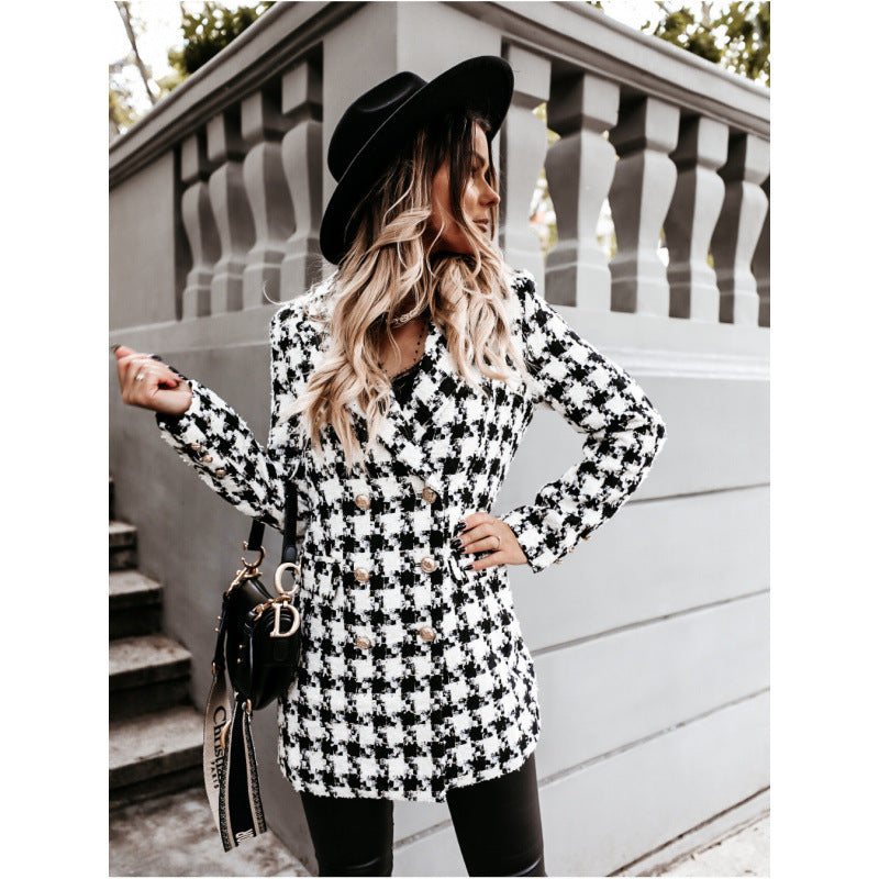 Eleganter Damenblazer im Doppelreiher-Design mit markantem Muster - 1 - Annoboutique