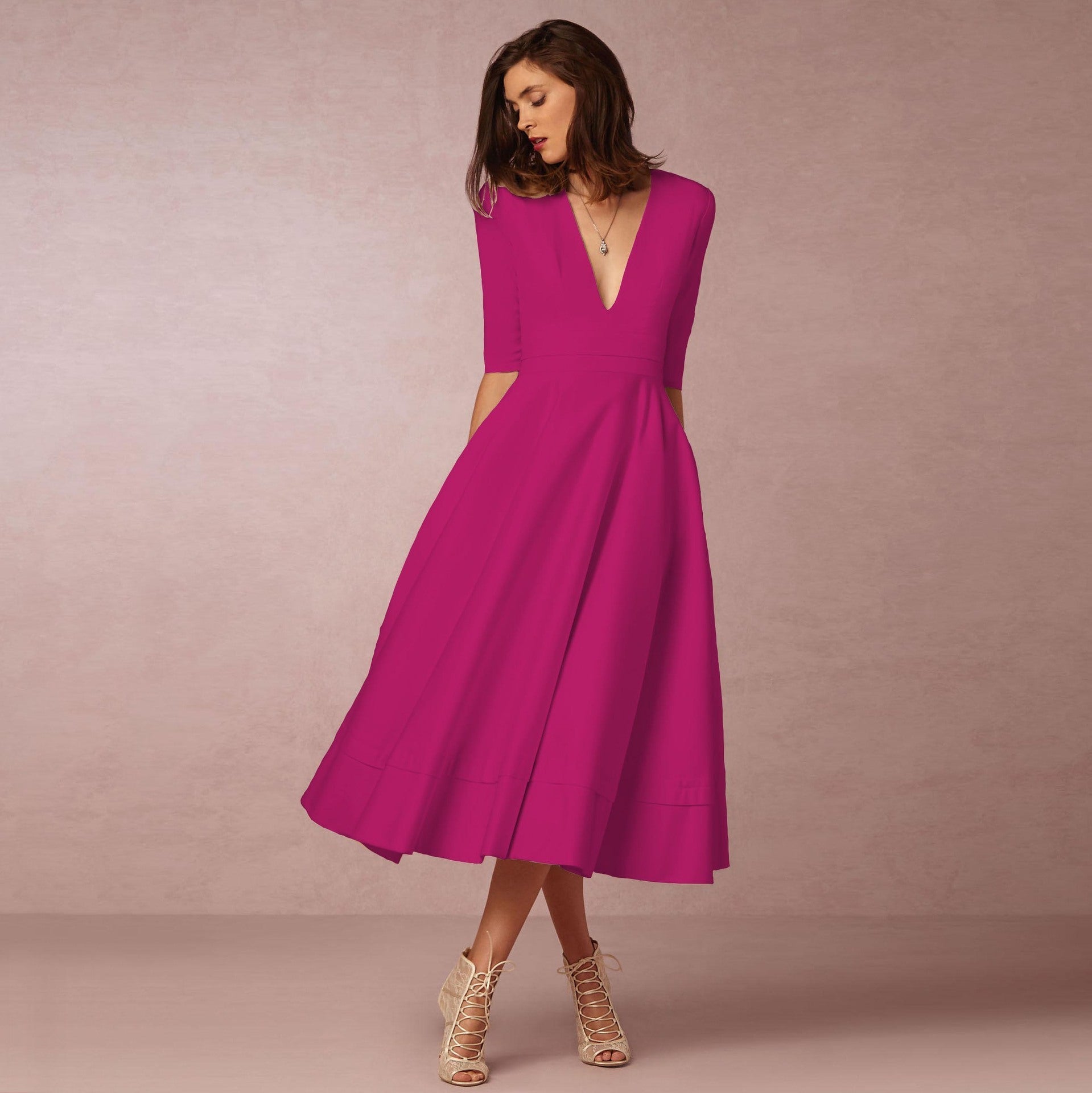Hannah – Elegantes Midi Kleid Damen mit tiefem V-Ausschnitt