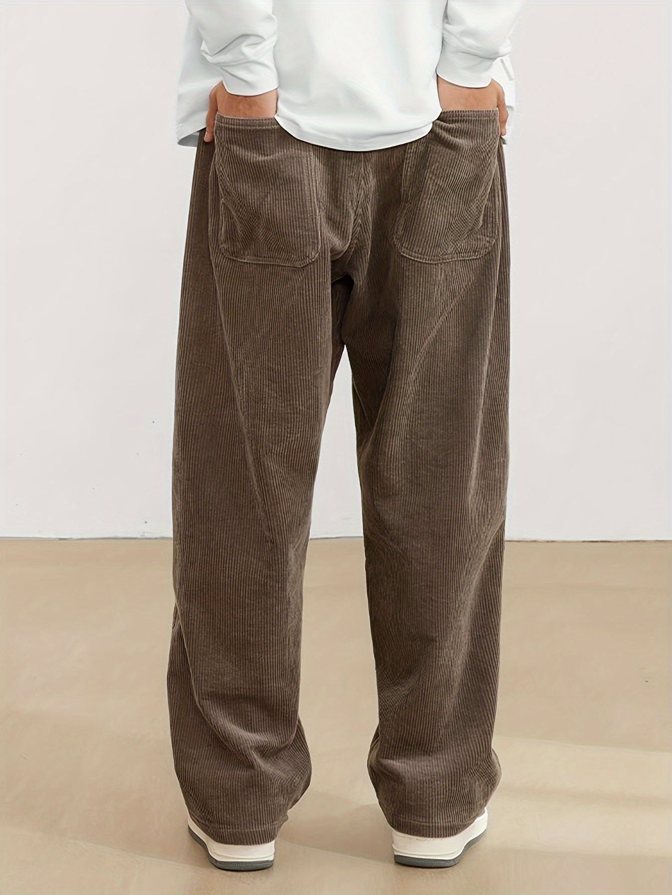 Jonah - Herren Cordhose mit weitem Schnitt