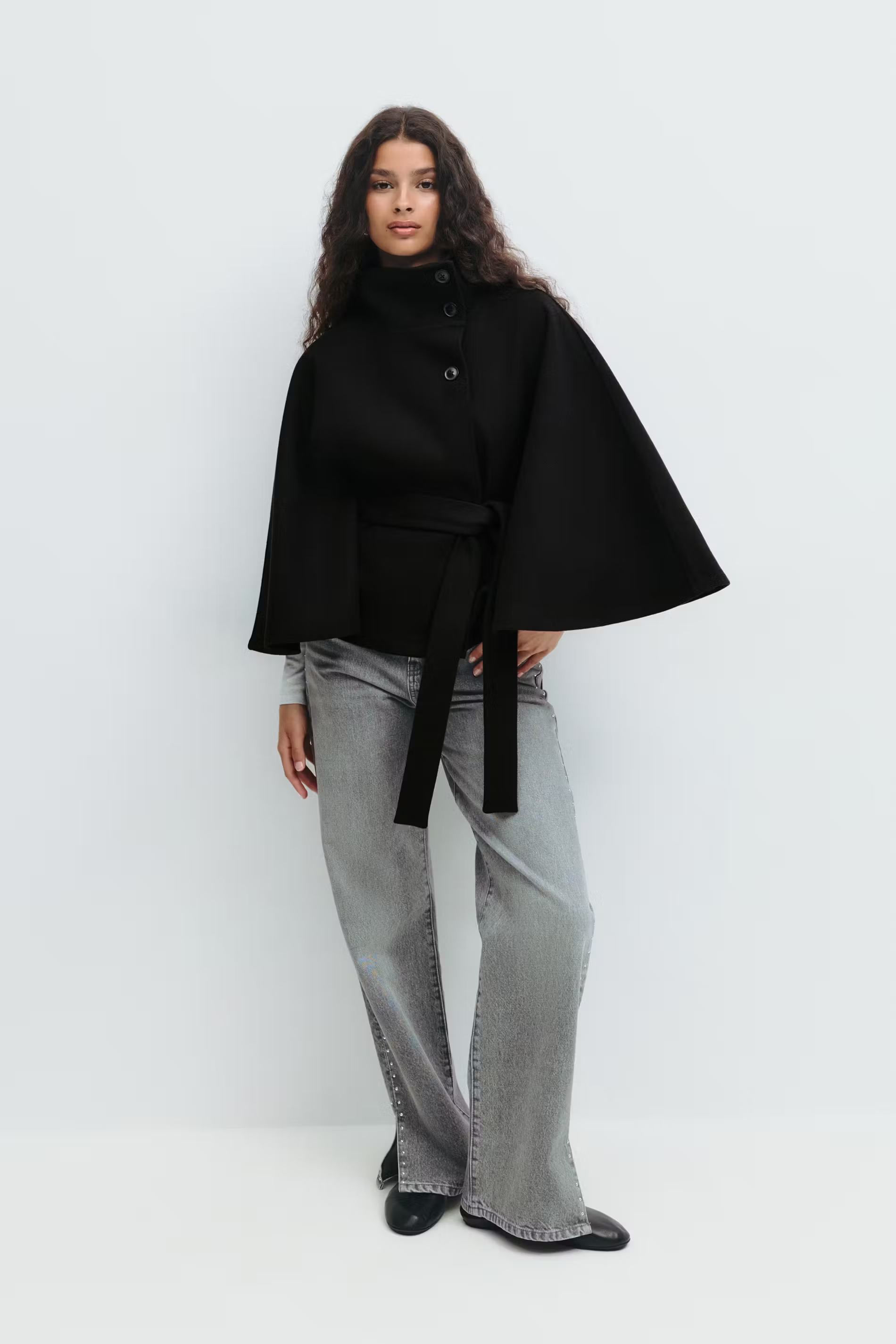 Isla - Damen Jacke mit Gürtel und weitem Schnitt