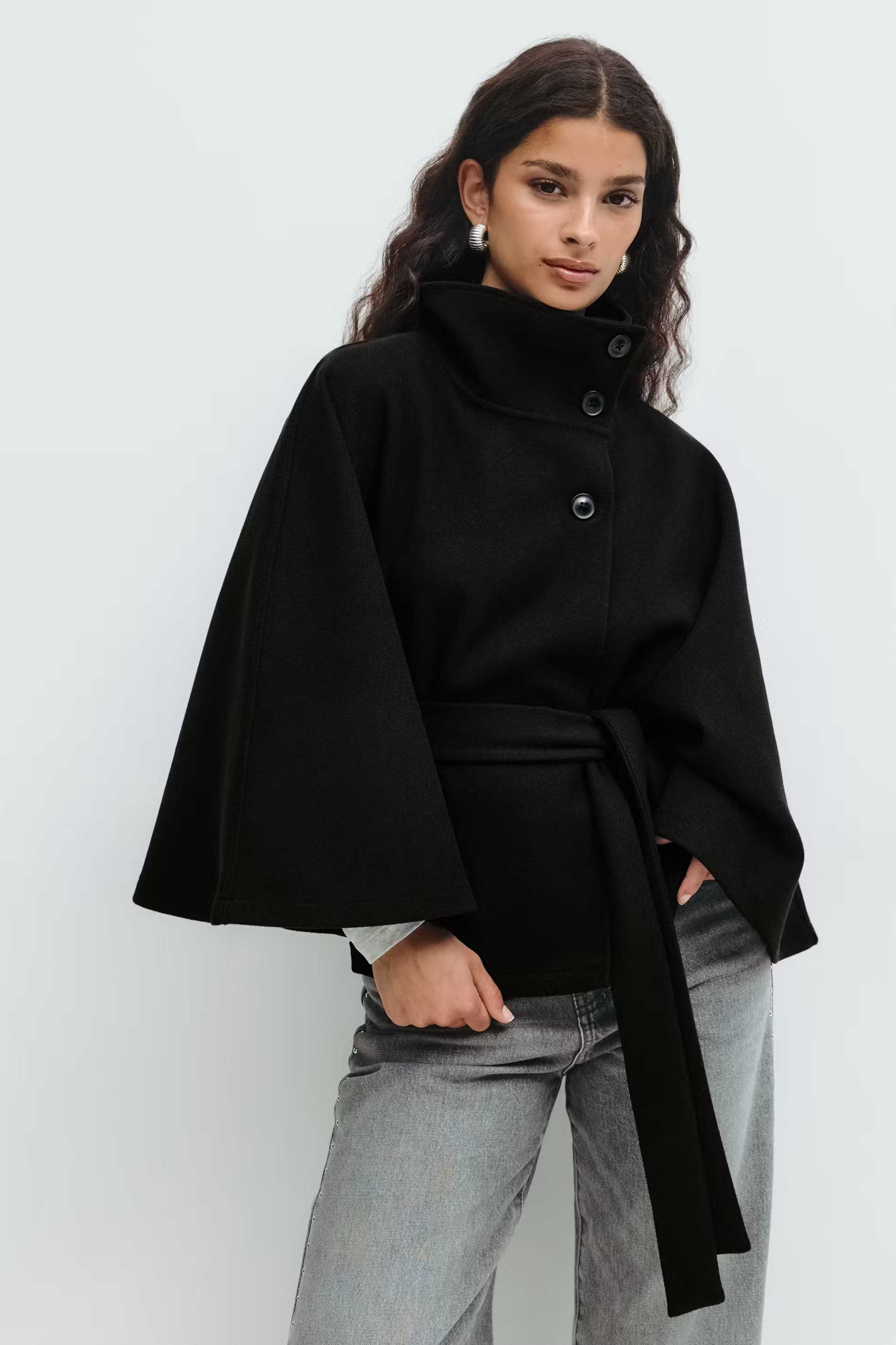 Isla - Damen Jacke mit Gürtel und weitem Schnitt