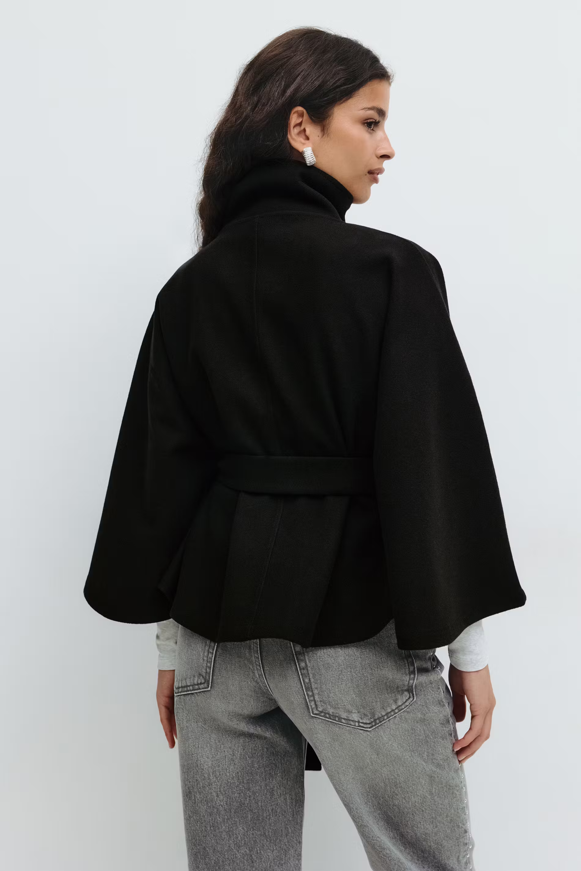Isla - Damen Jacke mit Gürtel und weitem Schnitt
