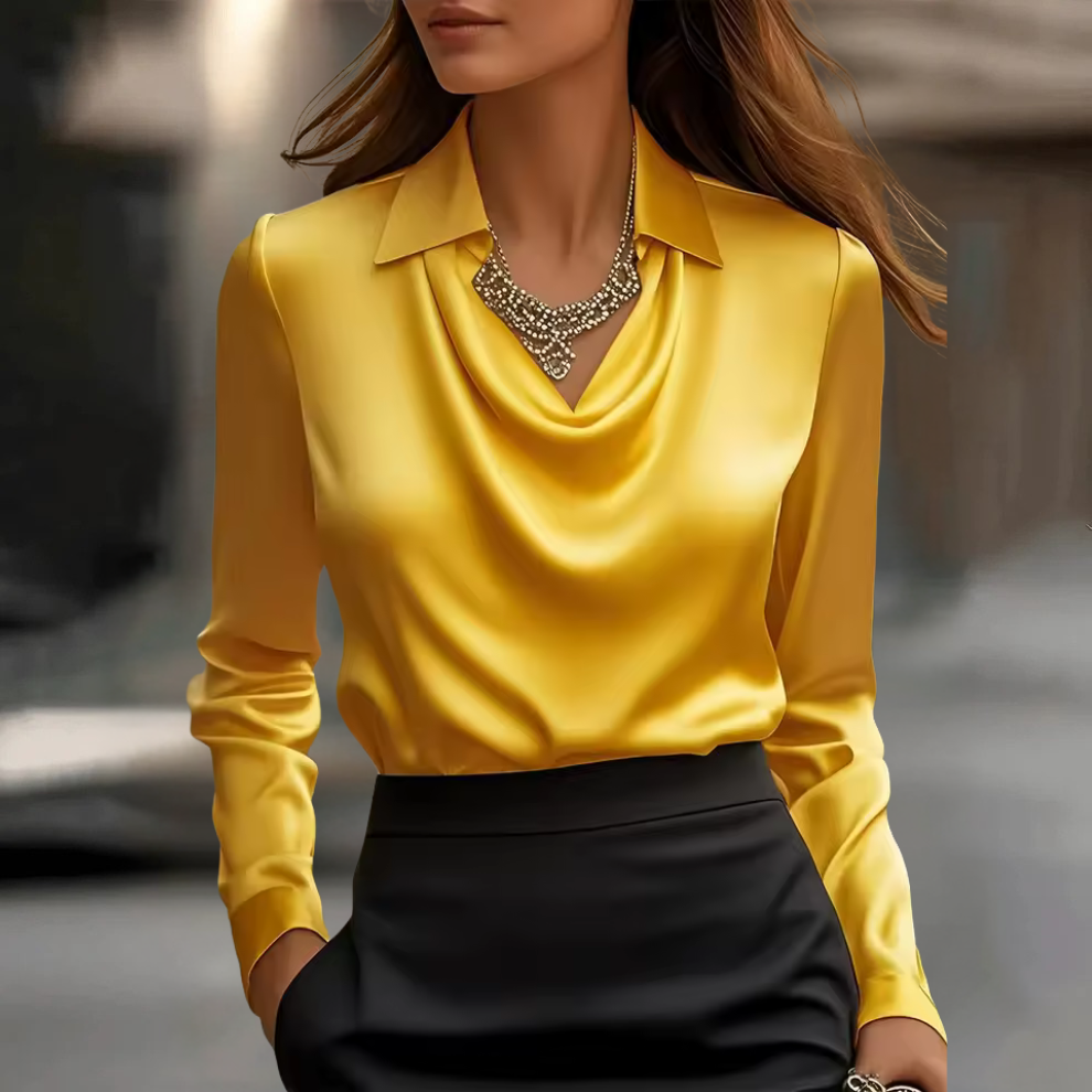 Karolina – Satinbluse mit Wasserfallkragen Damen