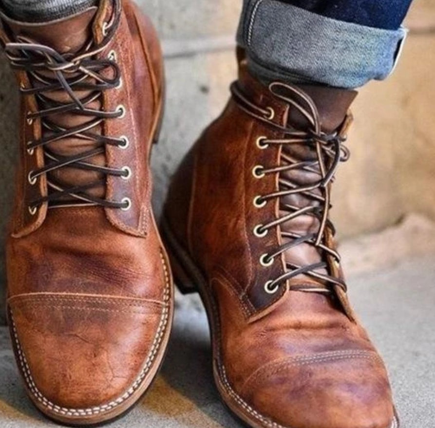 Javier – Klassische Herren Schnürstiefel mit markanter Zehenkappe