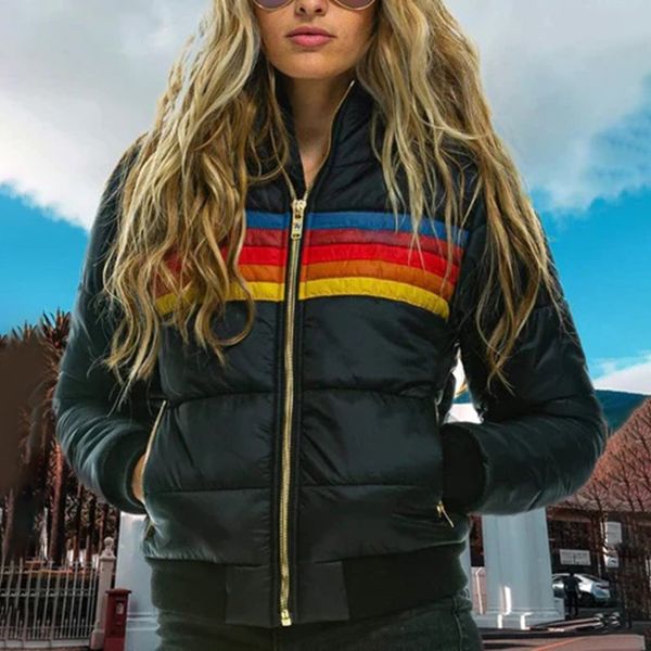 Sophie - Damen Winterjacke im Retro-Design mit Kapuze