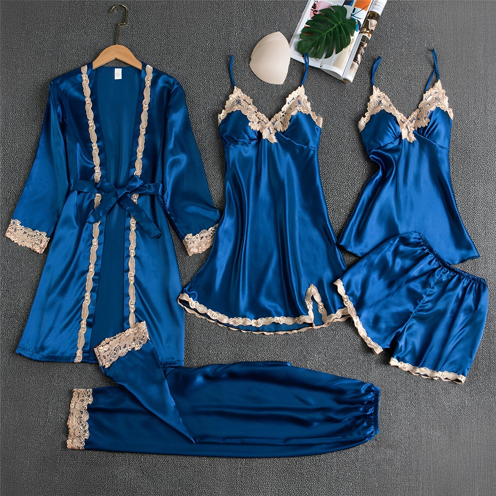 Sofia – Satin Schlaf- & Lounge Set für Damen