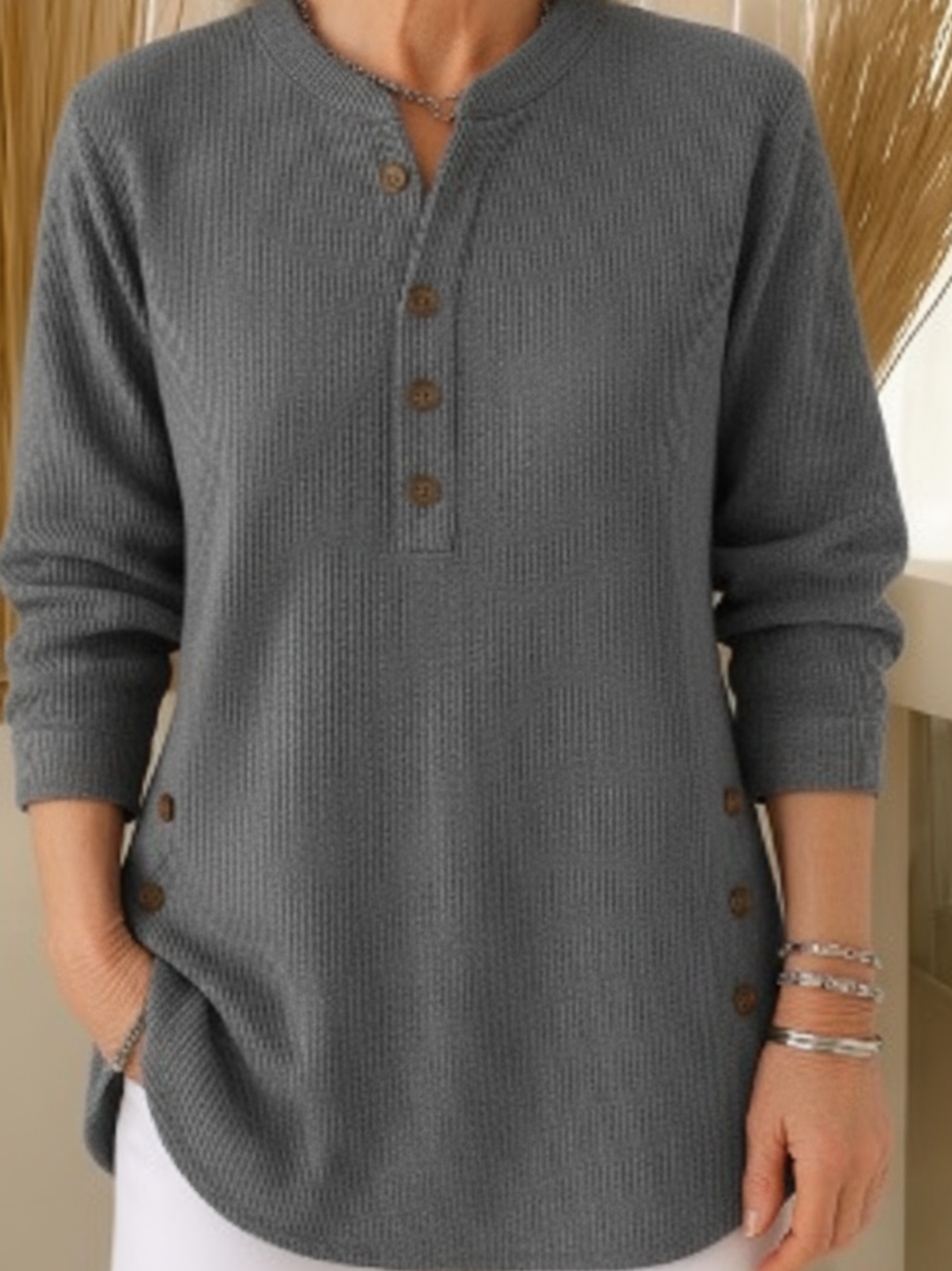 Agnieszka – Geripptes Longsleeve-Henley im gemütlichen Casual-Look für Damen