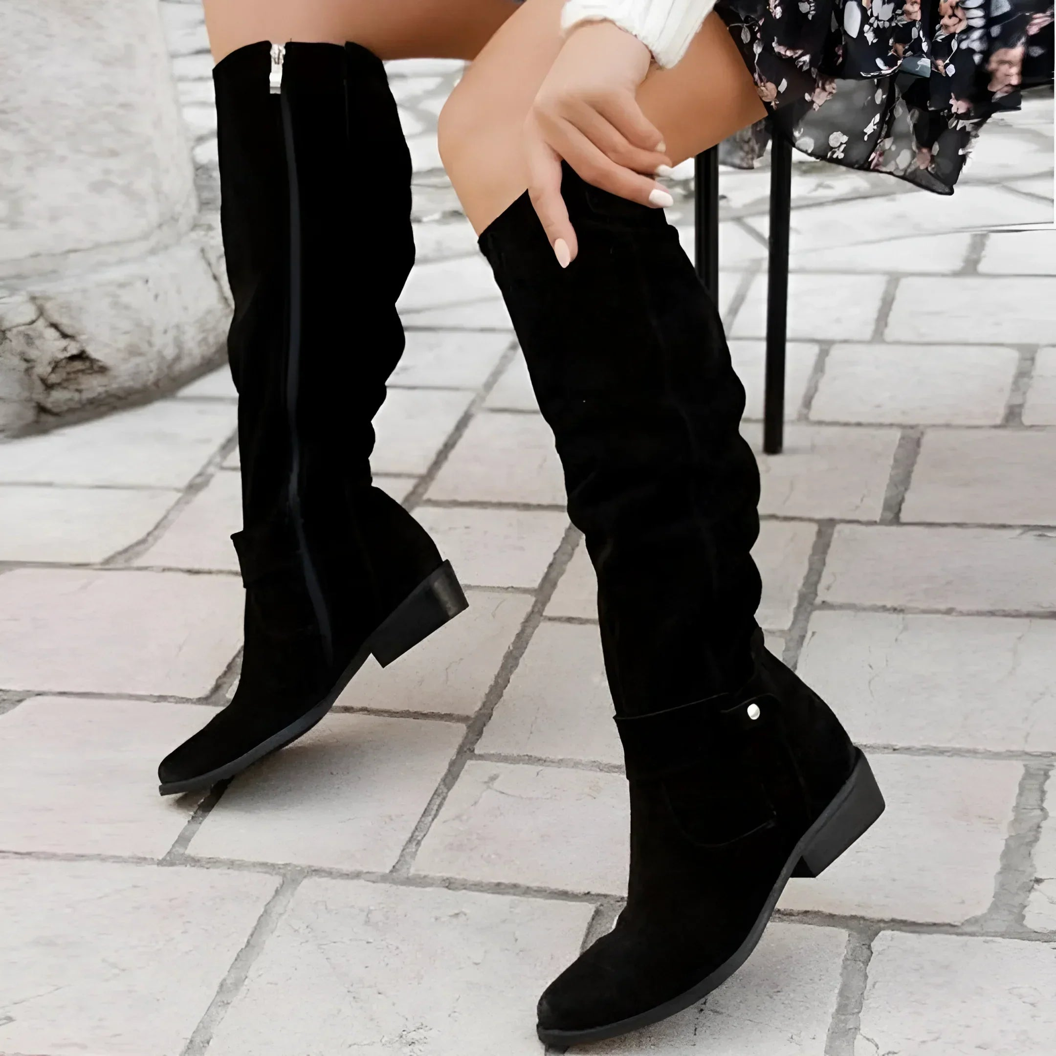 Karolina – Klassische Damen Stiefel mit weitem Schaft