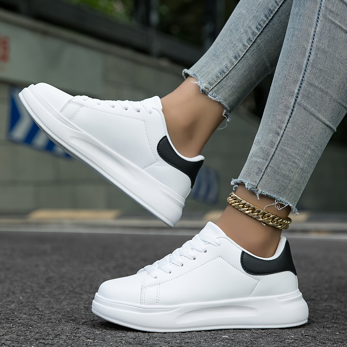 Laura – Moderne Damen Sneaker mit ergonomischer Sohle
