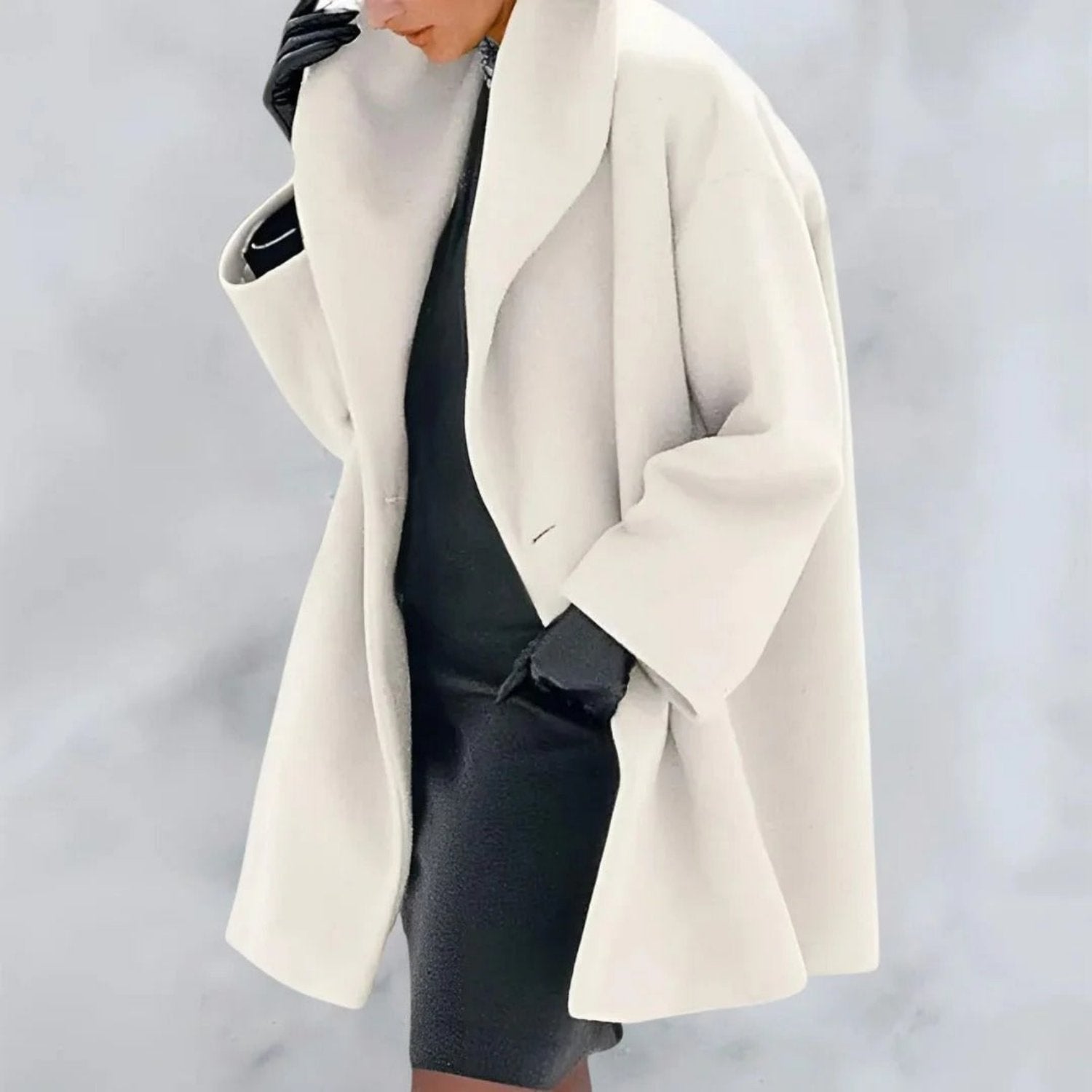 Vivienne – Damen Wolle Wintermantel  mit weitem Reverskragen