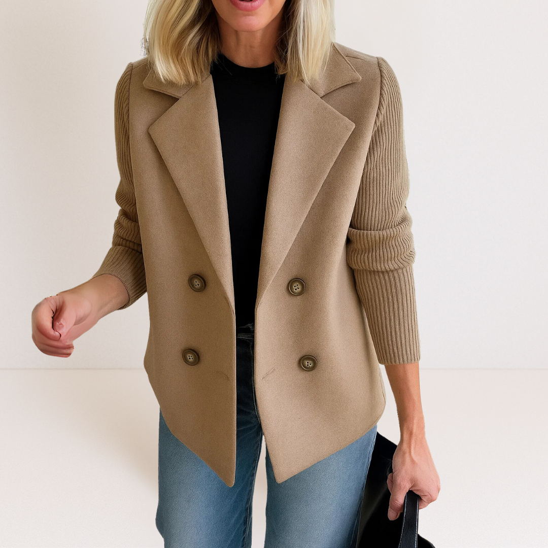 Ewa – Strickblazer mit Knopfleiste