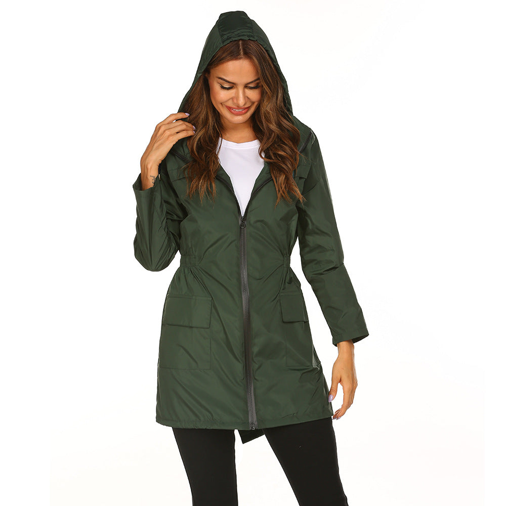 Damenjacke aus wasserdichtem Material mit Kapuze und Seitentaschen - J&B - 4 - Annoboutique