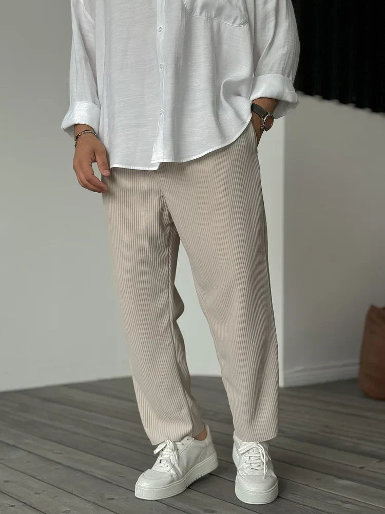 Leon – Plissee Freizeit Hose Herren