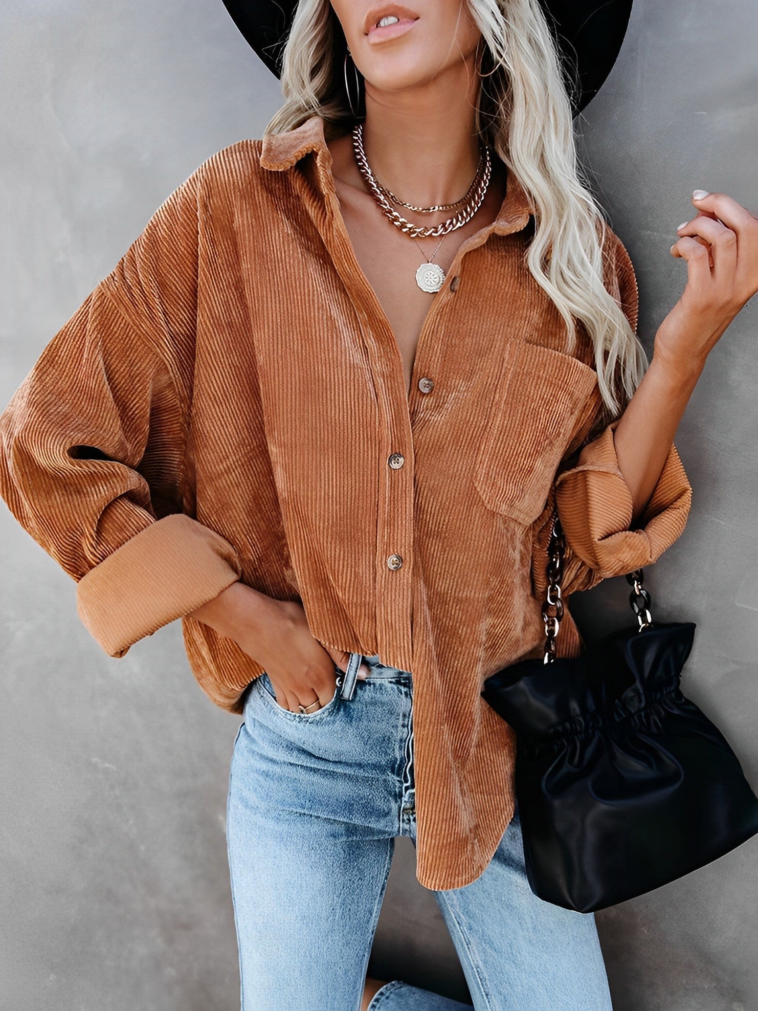 Ariana – Lässige Damen Cordbluse mit Knopfleiste