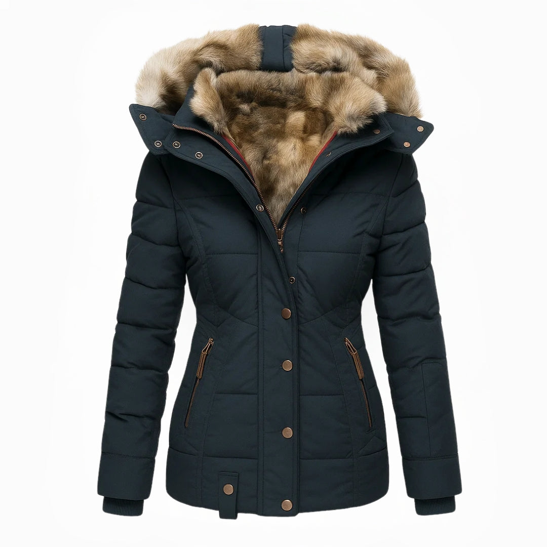 Lena – Gefütterte Winterjacke mit Fellkapuze im modernen Damen-Look