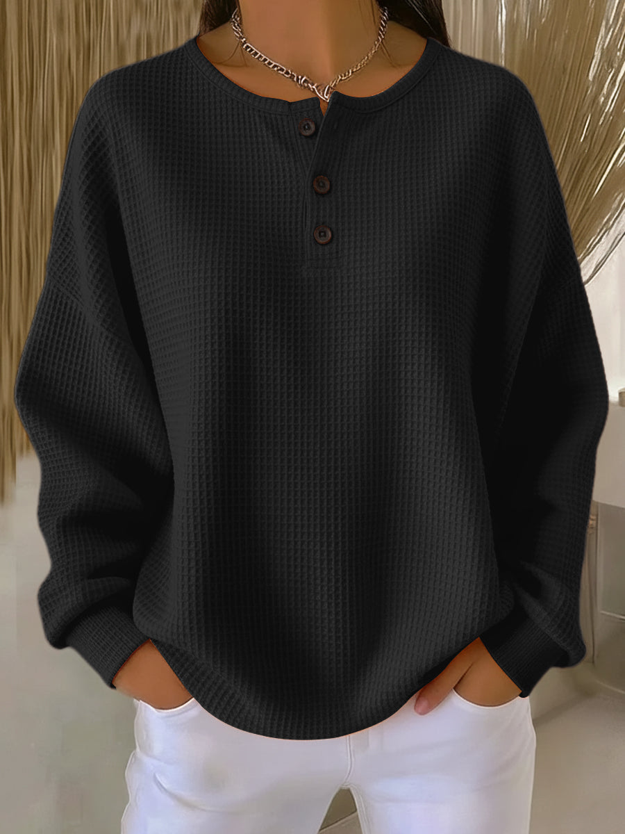 Mila – Strukturiertes Longsleeve mit Knopfleiste Damen