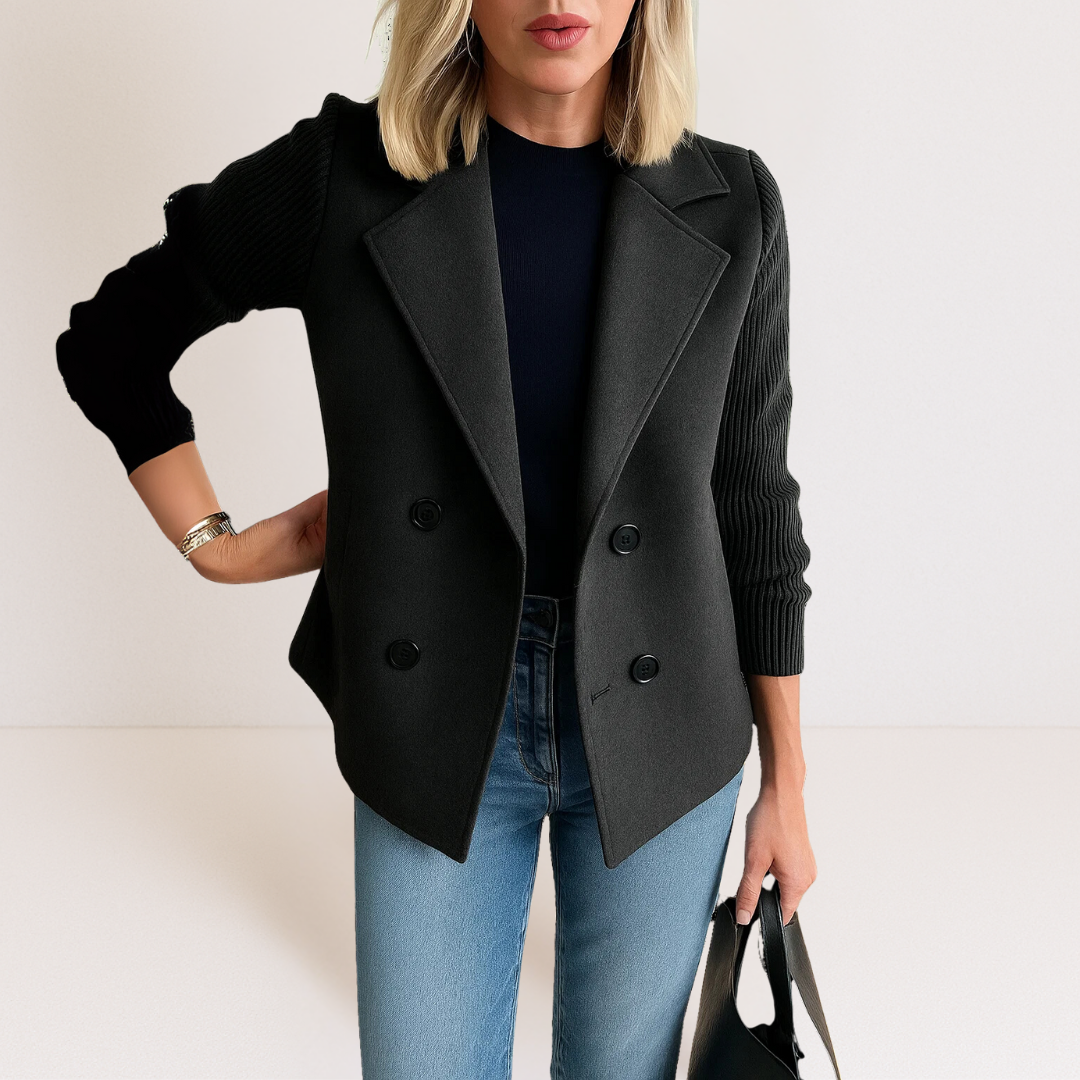 Ewa – Strickblazer mit Knopfleiste