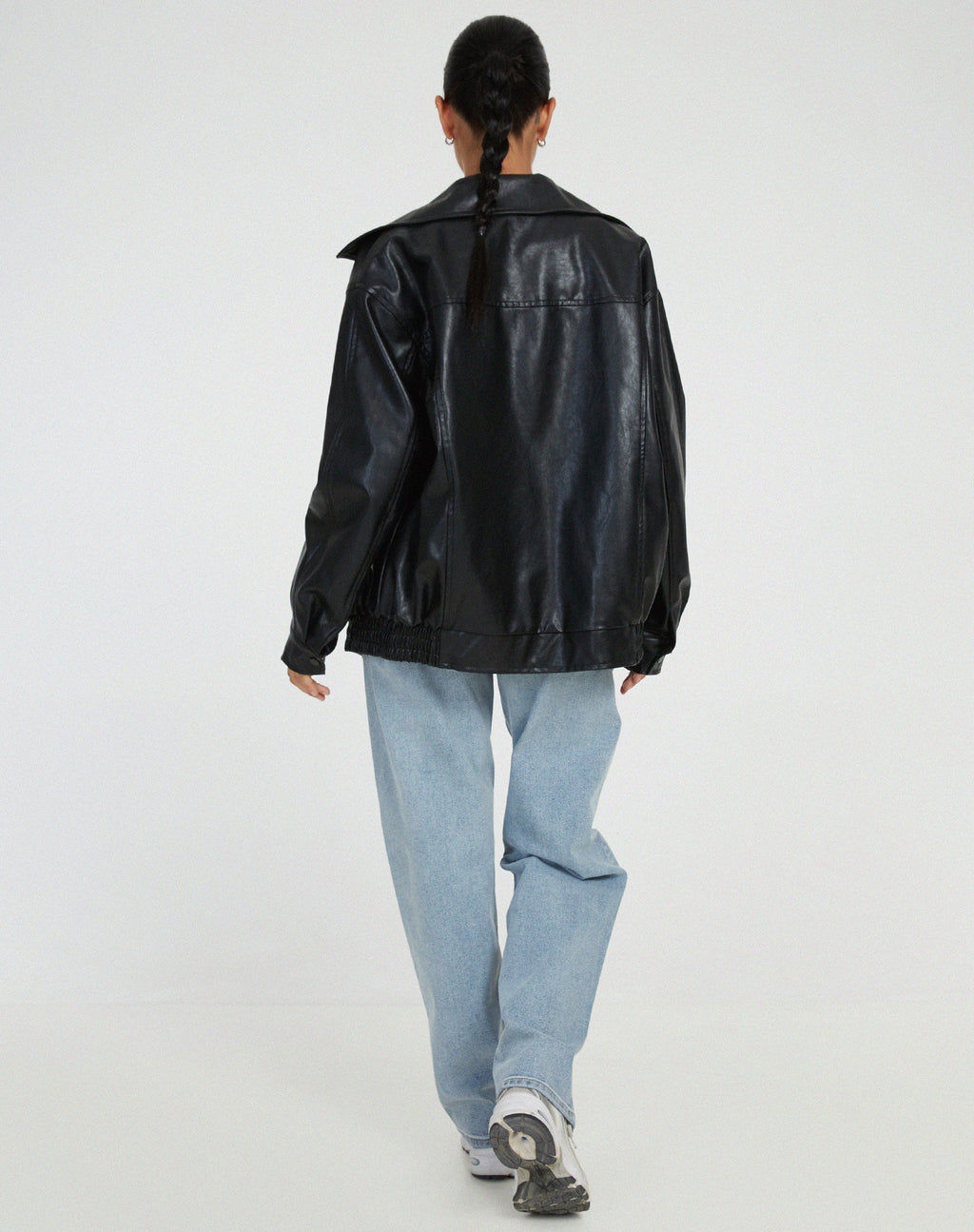 Isabela – Oversize-Kunstlederjacke für Damen