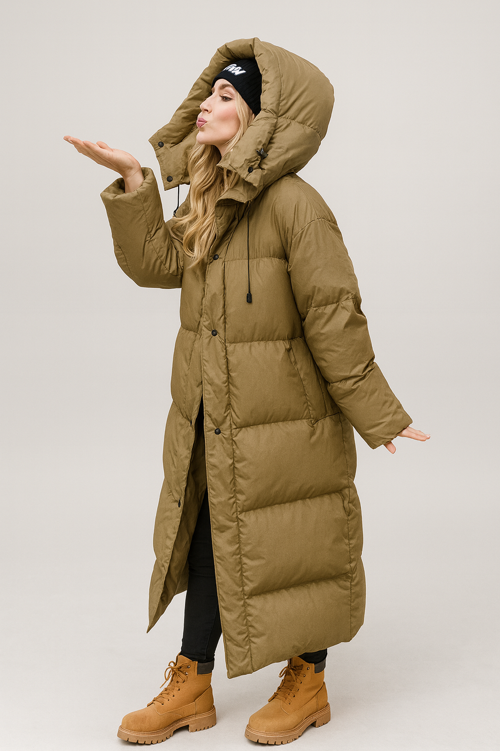 Claudia – Damen Langer Steppmantel Mit Kapuze