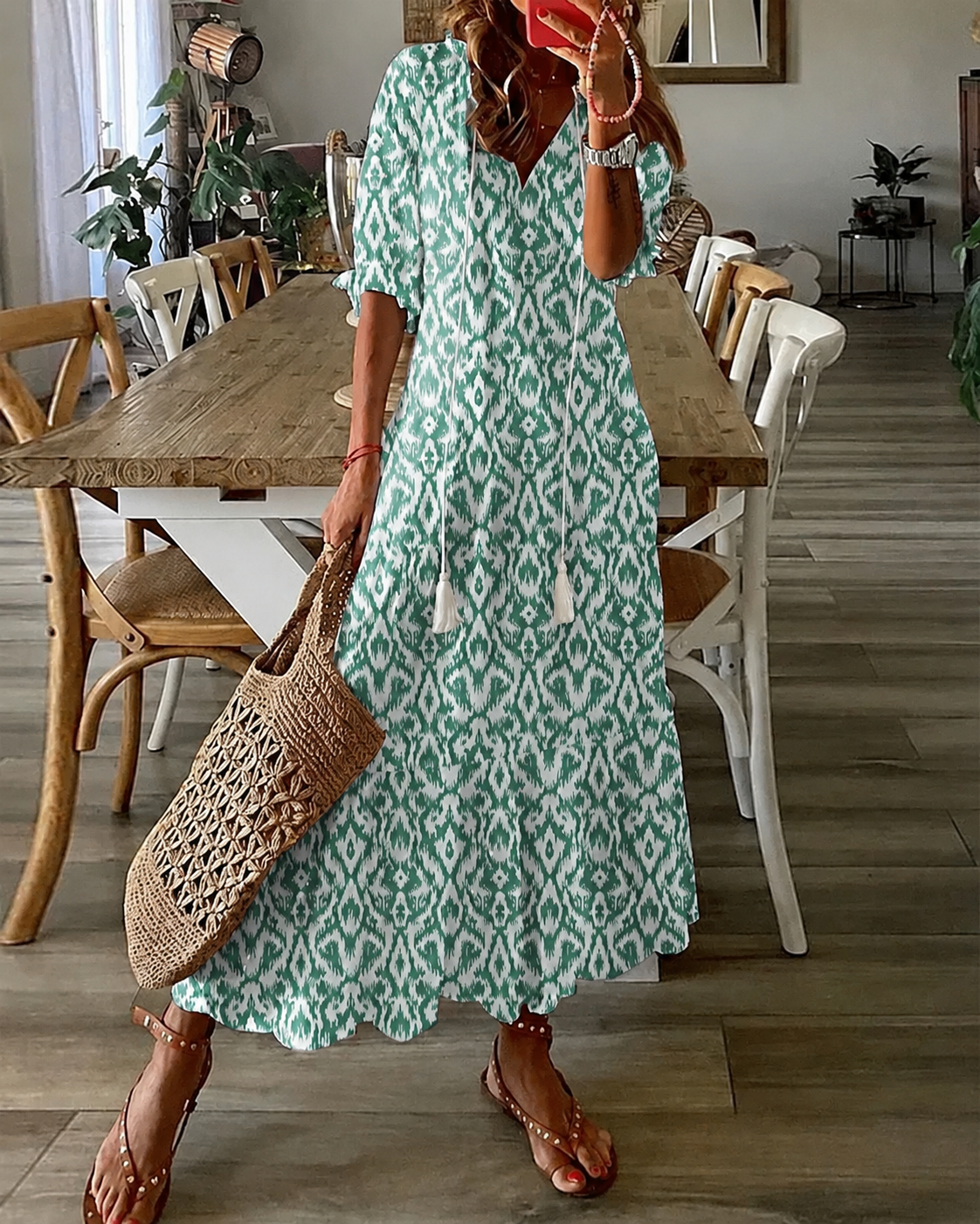 Monika – Elegantes Damenkleid mit fließender Silhouette