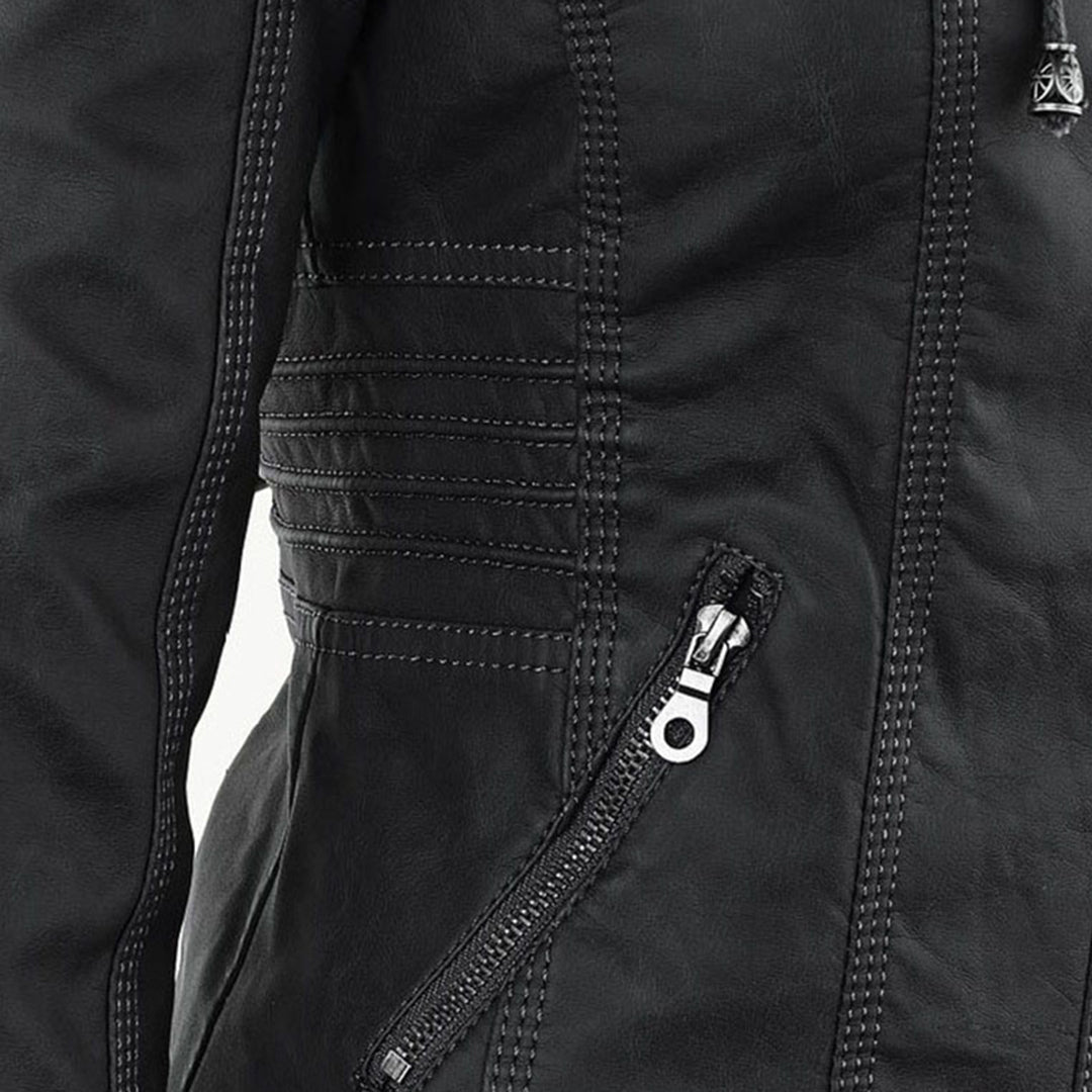 Nora – Damenjacke mit Reißverschluss und Kapuze im Biker-Stil