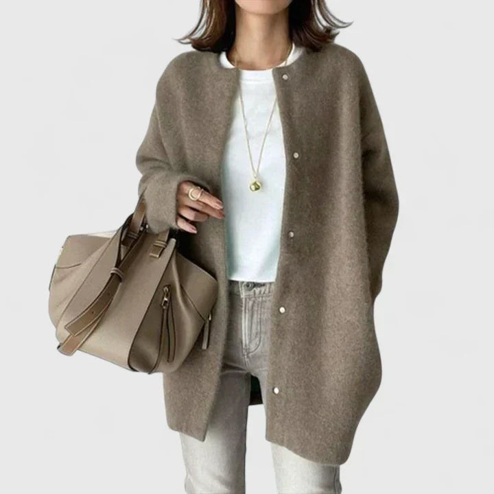 Damen Strickjacke - Bequeme Passform mit eleganten Knöpfen - J&B - 3 - Annoboutique