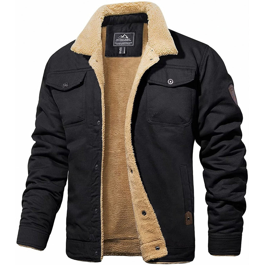 Mørk grå bomberjakke med beige fôr, to brystlommer og knappelukking. Perfekt for vinter, stilren og varm ytterjakke for menn.