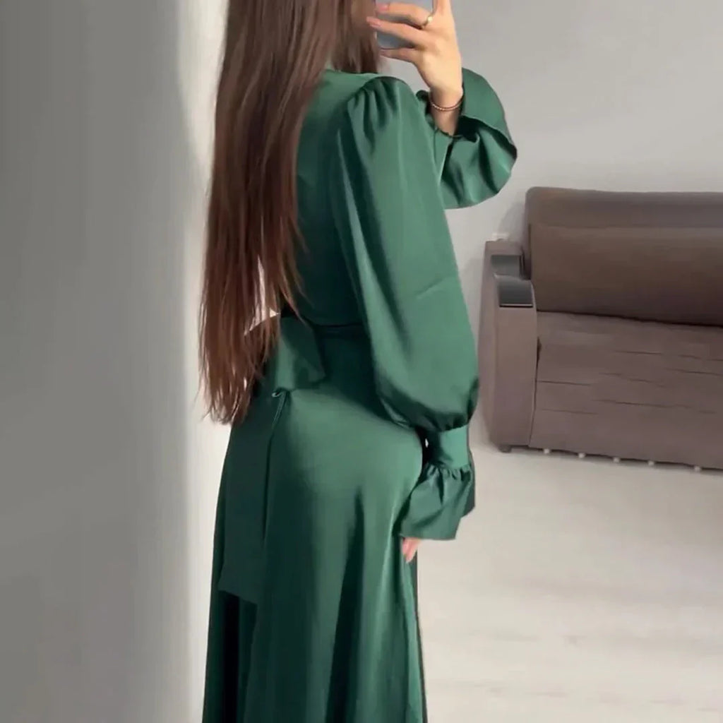 Stuttgart | Elegantes und Schickes Kleid mit Taillenband