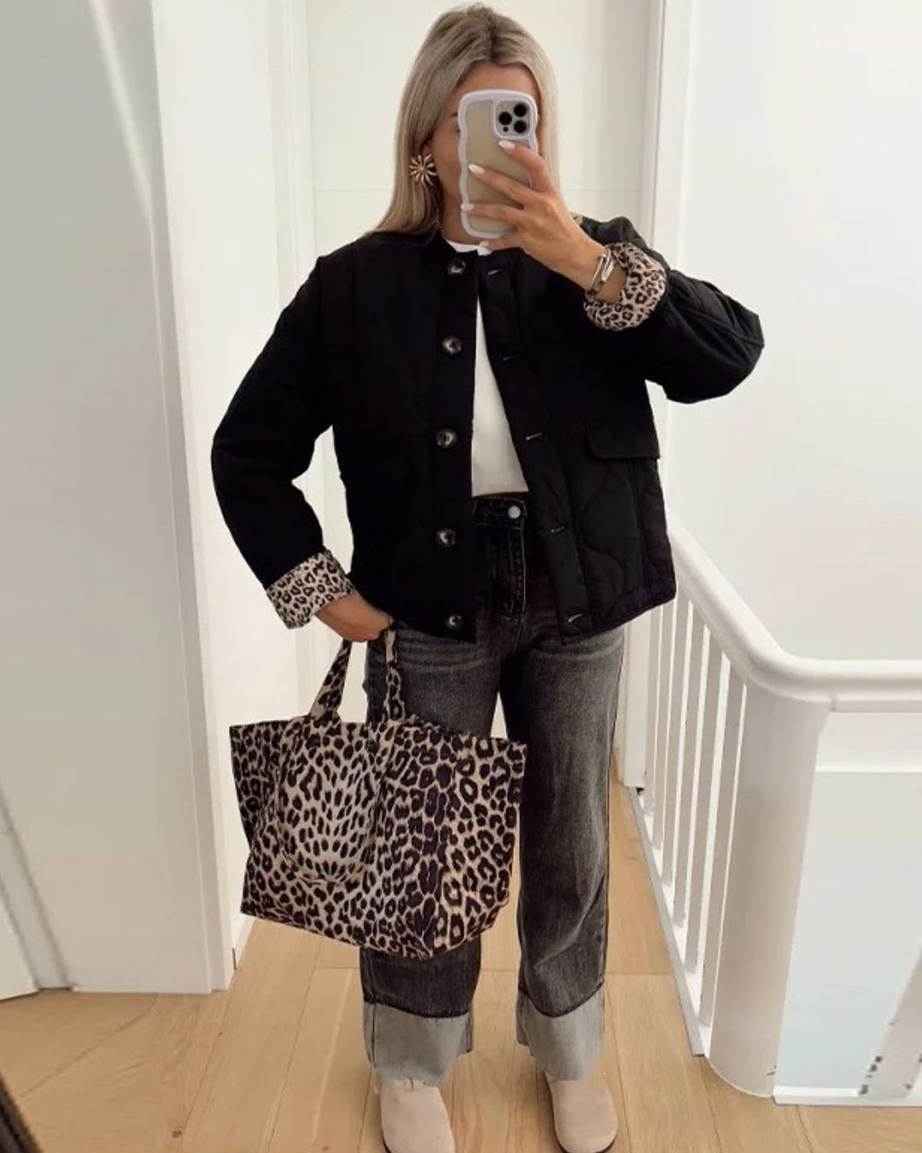 Greta – Gestepptes Kurzjacken-Design für Damen
