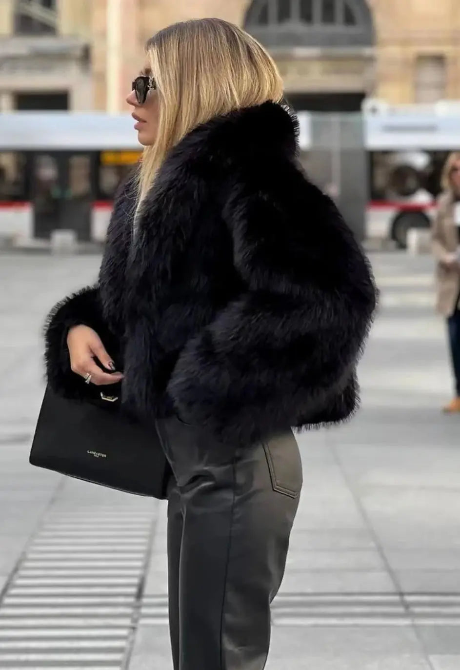 Alina – Luxus Faux-Fur Jacke Damen