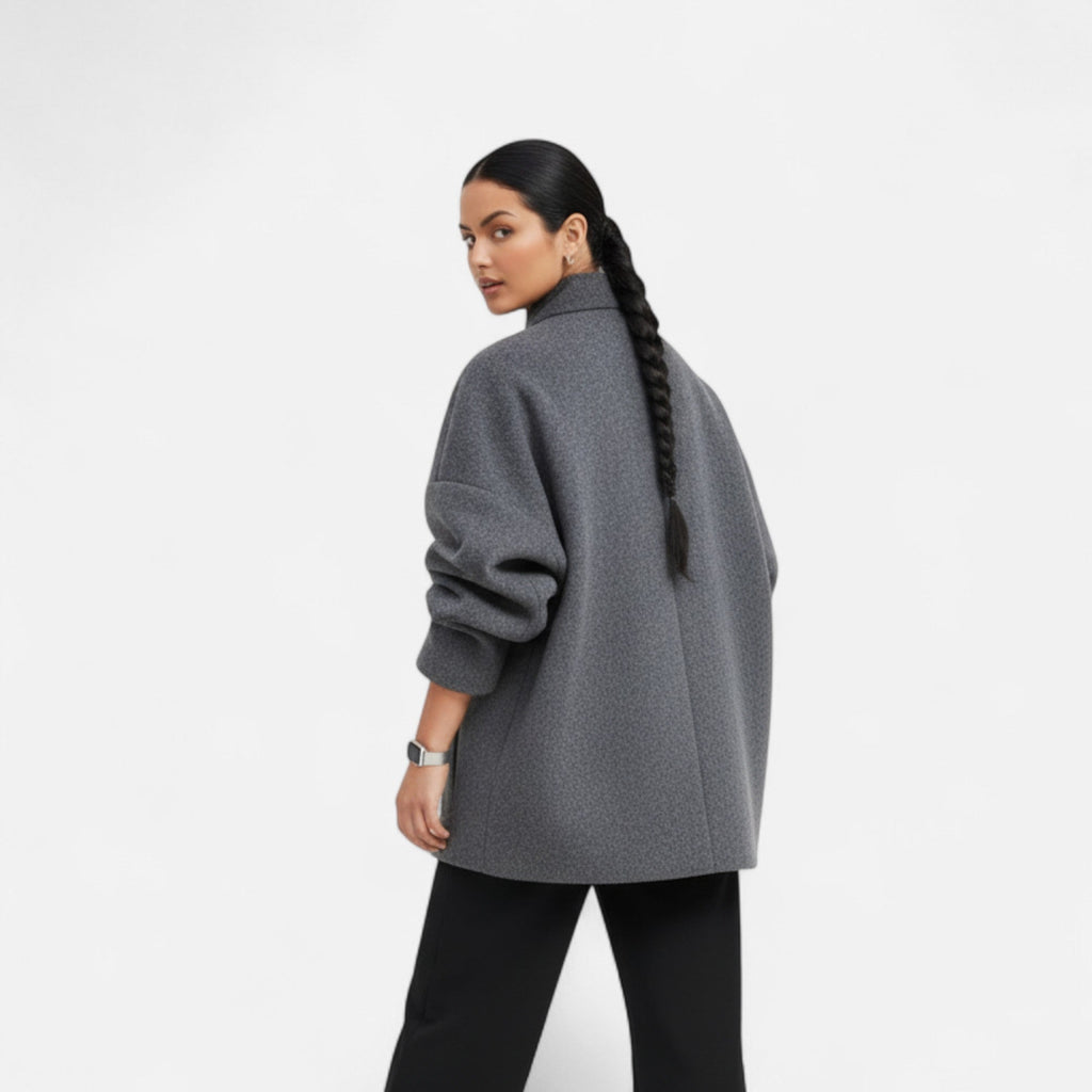 María – Elegante Damen Kurzjacke mit modernem Stehkragen