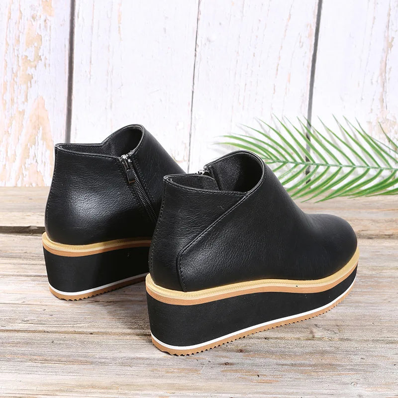 Alicja – Moderne Plateau-Clogs Damen