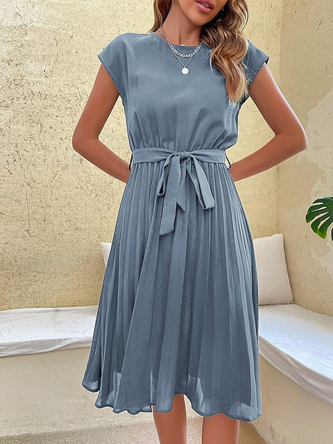 Sophie – Midi Kleid Mit Taillenband Und Fließendem Rock