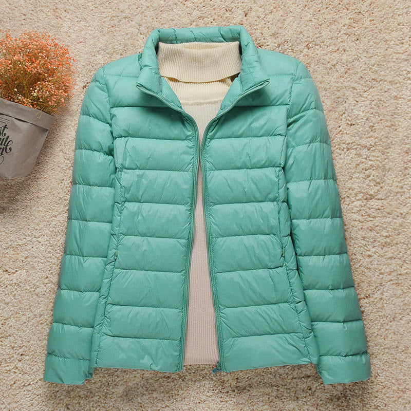 Lara – Leichte Damen Steppjacke mit Kapuze