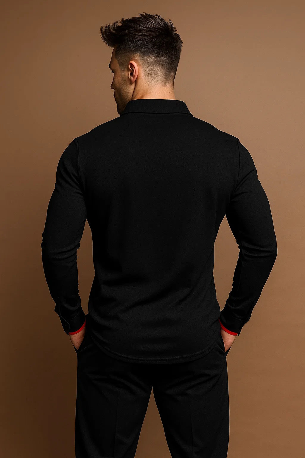 Elegantes Herren-Polo mit langen Ärmeln und kontrastierendem Kragen - J&B - 6 - Annoboutique