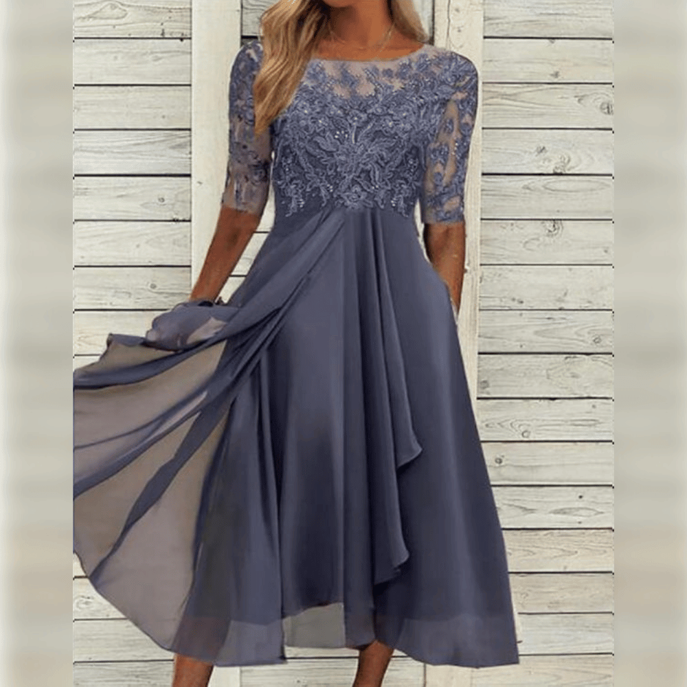 Sophie – Feminines Midikleid mit zarter Spitze