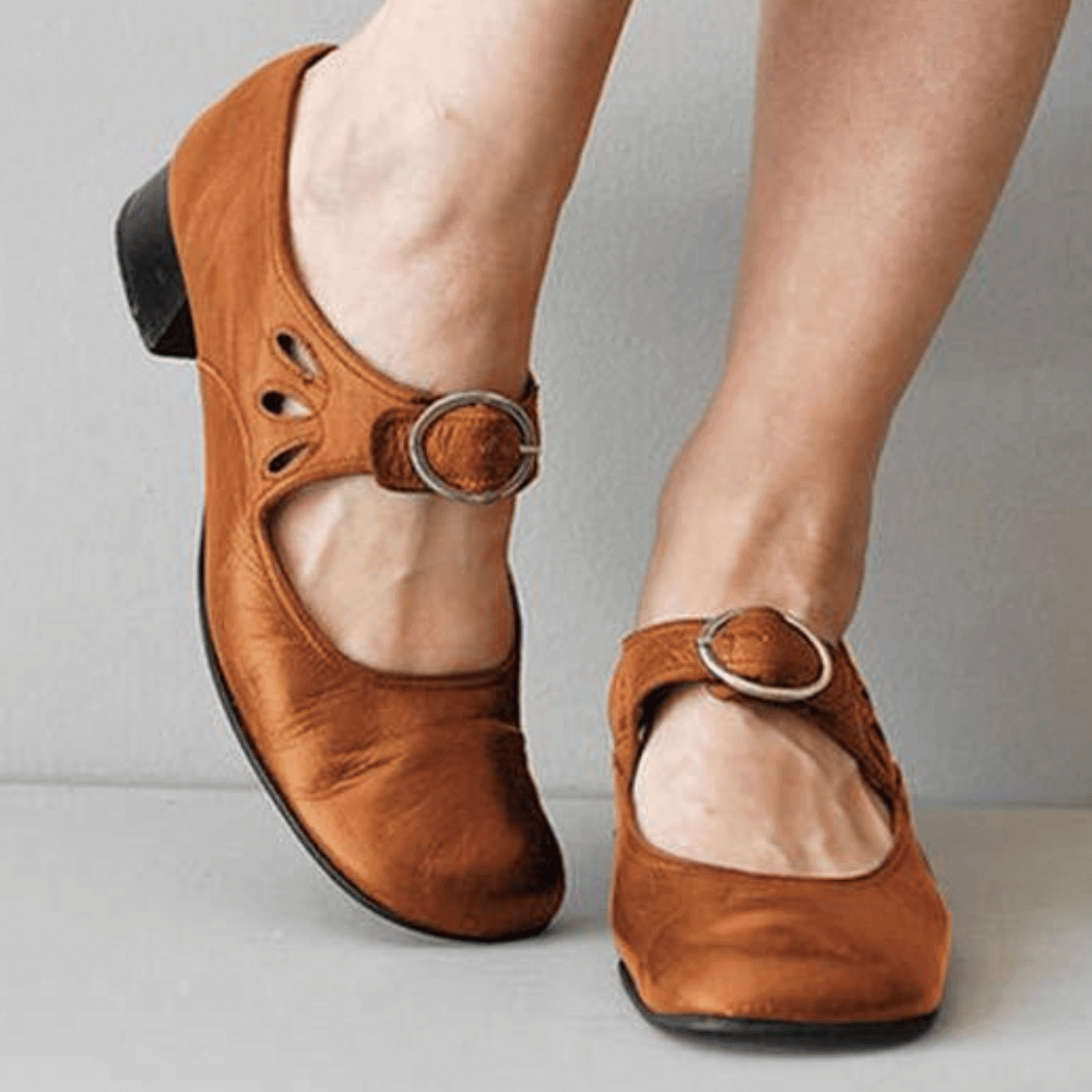 Gina – Damen Elegante Pumps mit Riemenverschluss