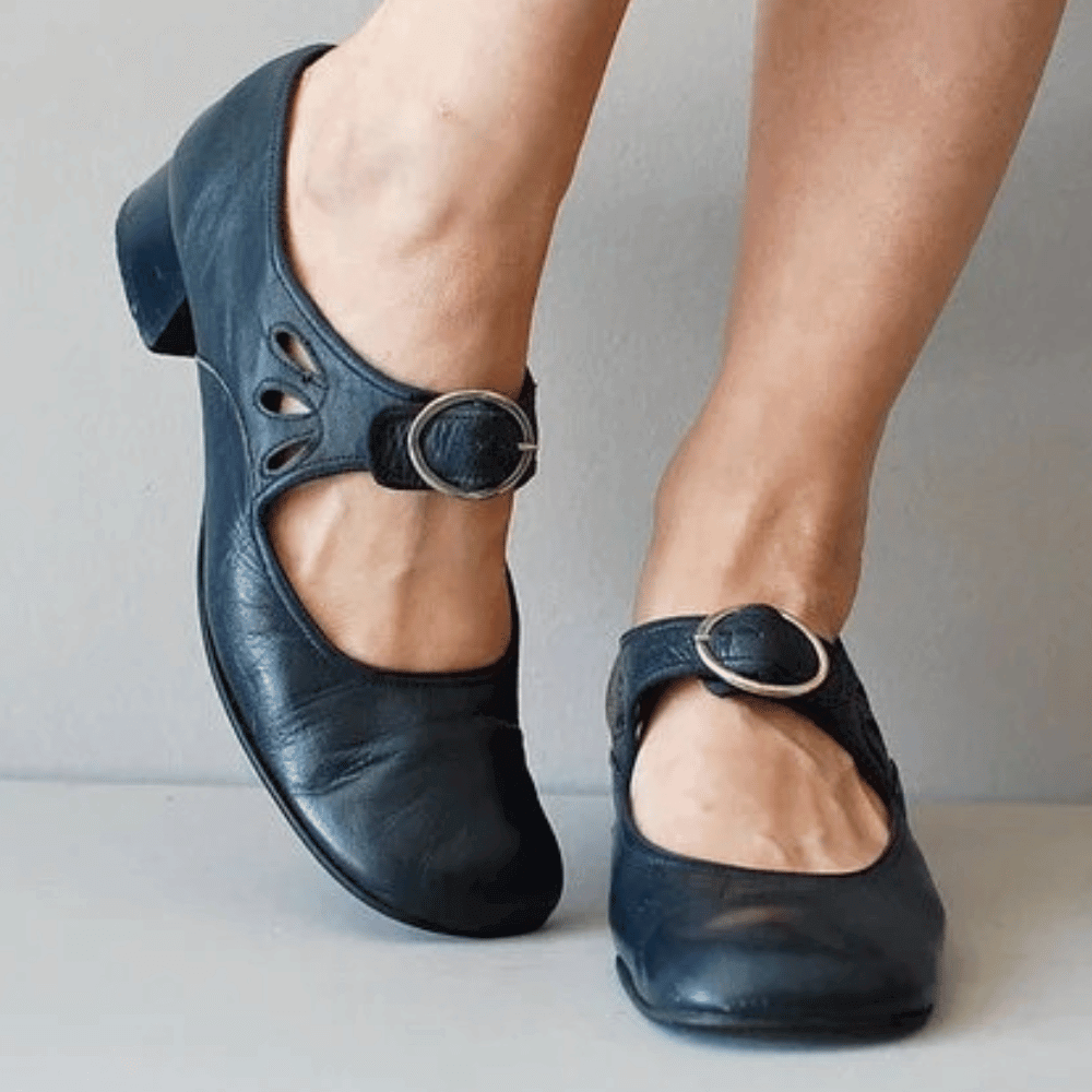 Gina – Damen Elegante Pumps mit Riemenverschluss