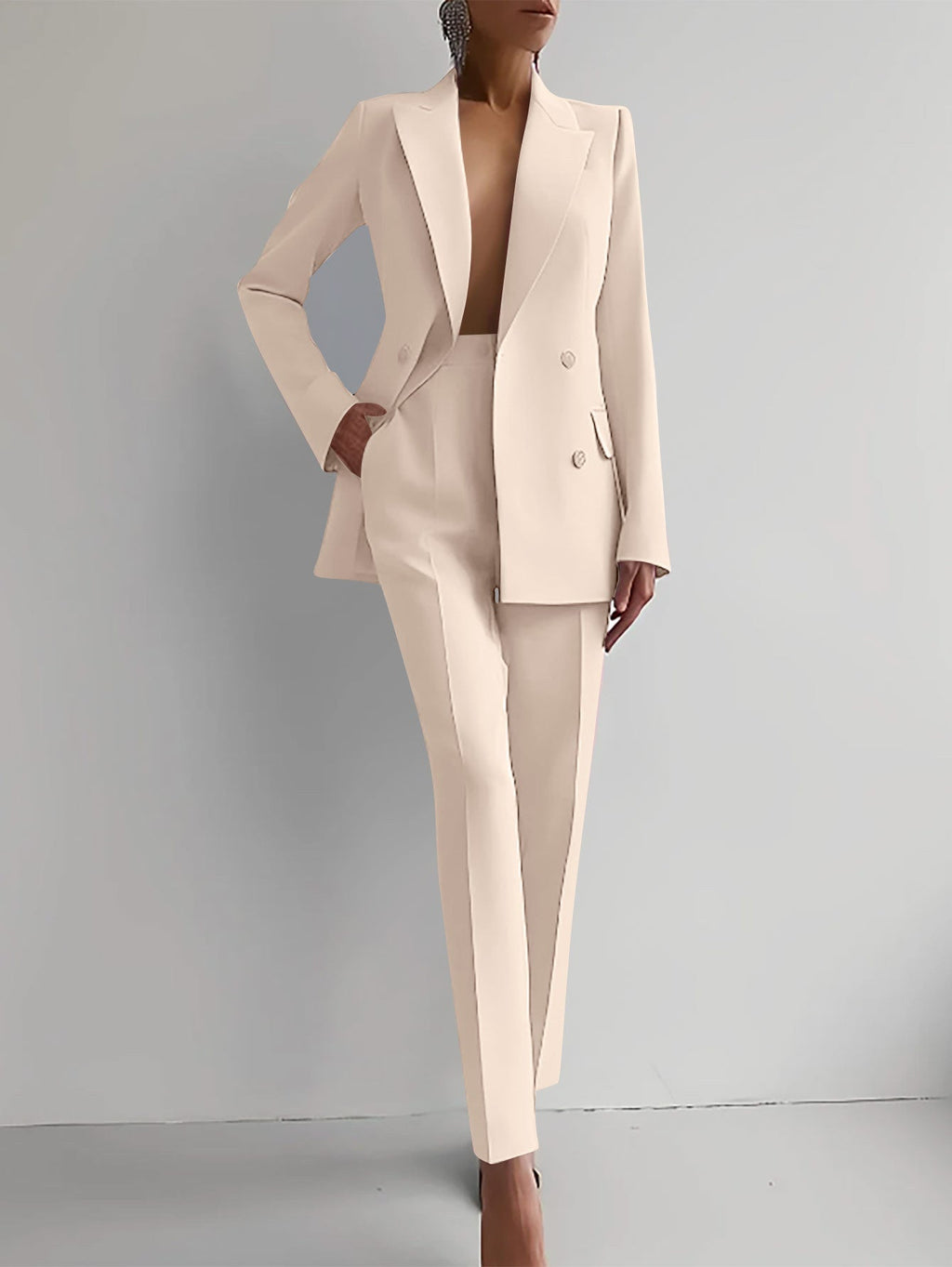 Elena – Eleganter Zweiteiliger Anzug Mit Blazer Und Schmaler Hose