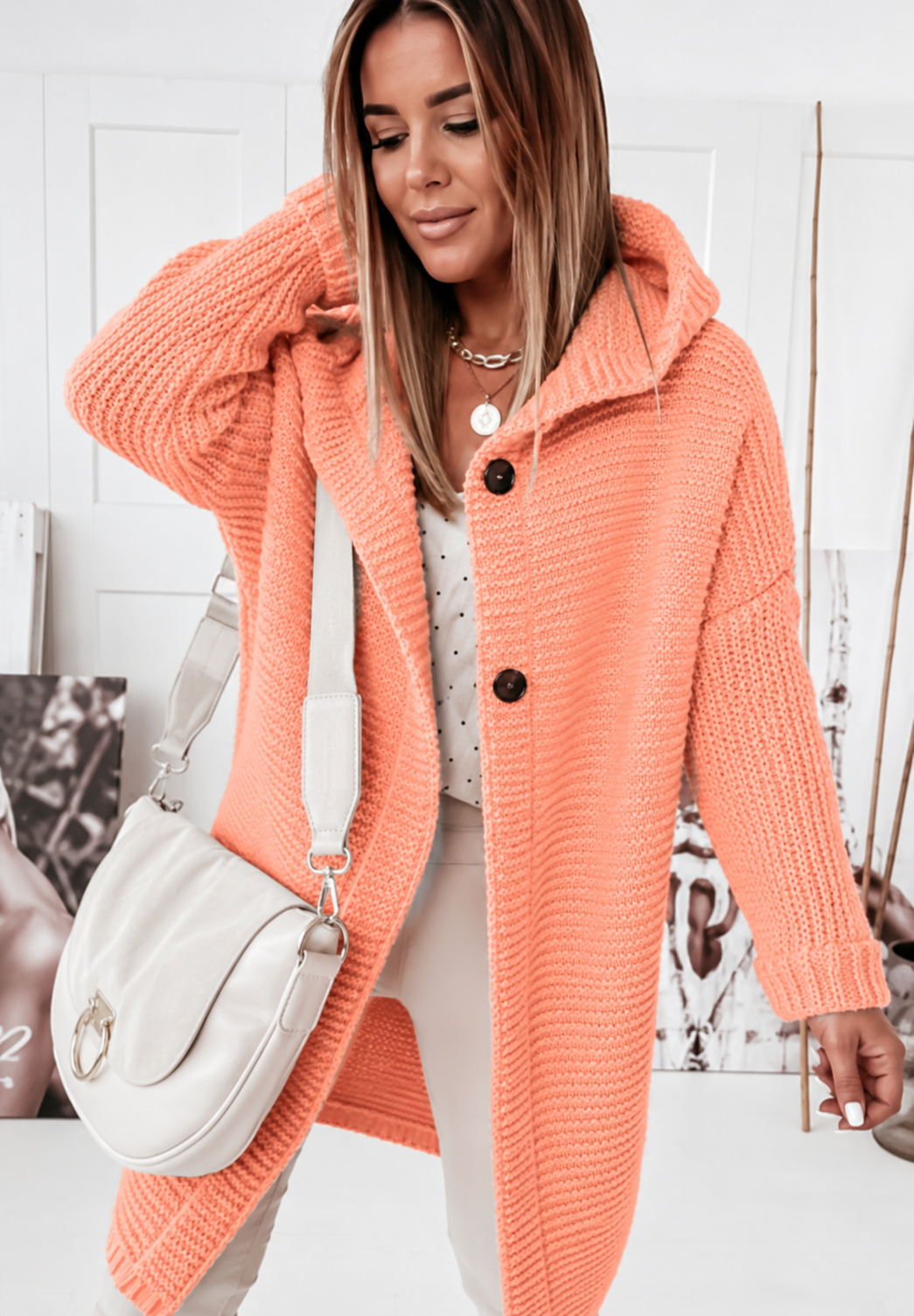 Damen Oversize-Strickjacke mit Kapuze und modischen Nähten