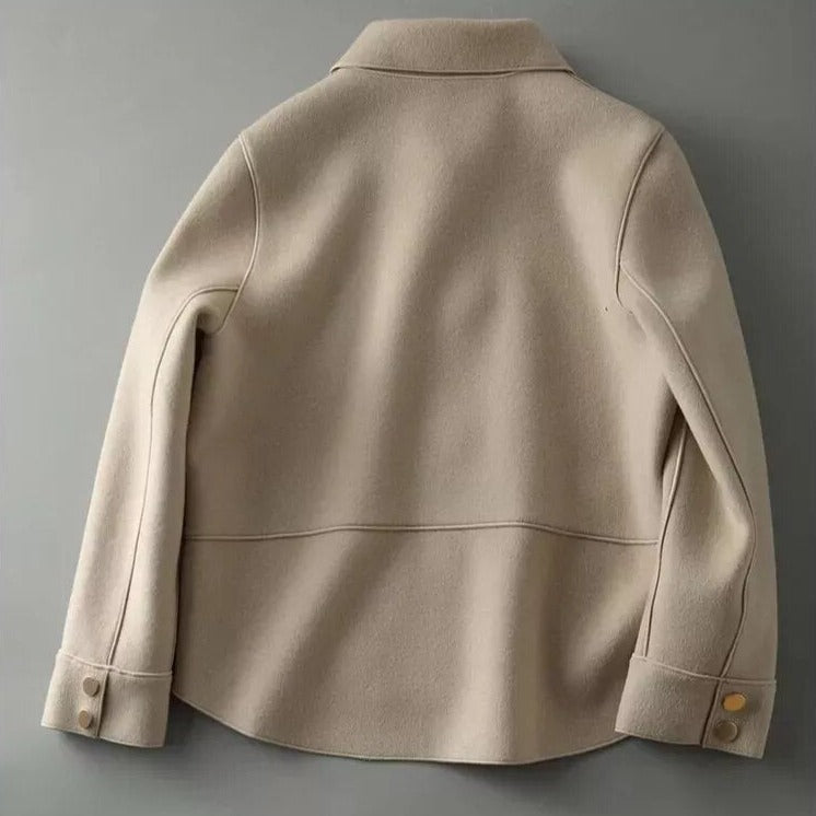 Emma - Kurze Damen Button-Down-Jacke